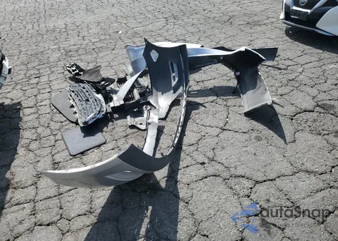 2017 Ford Taurus Limited z USA, uszkodzony, nr VIN 1FAHP2F81HG104206